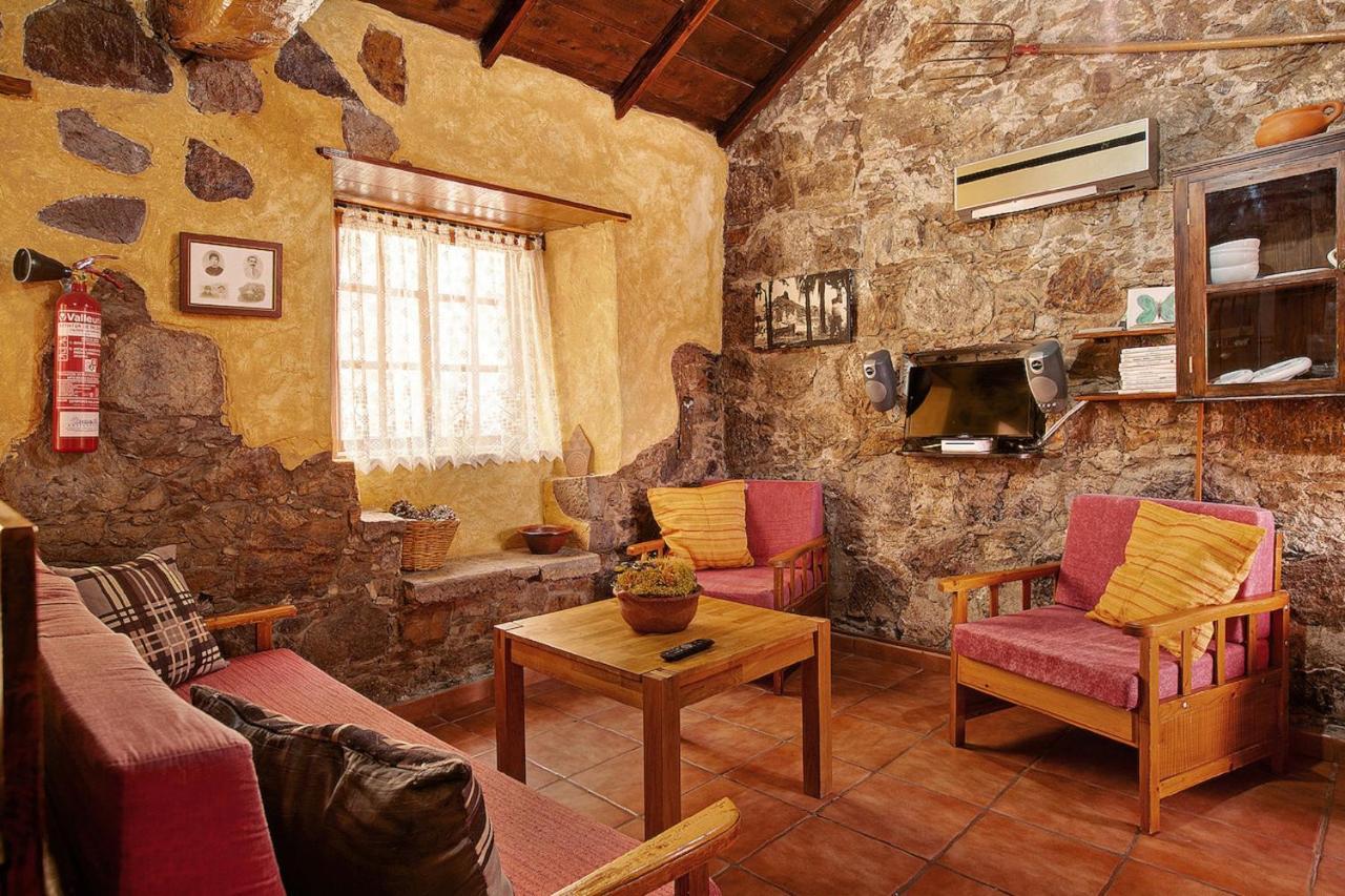 Casa Rural - Laendliches Haus, Pepita La De Las Flores Tejeda  Buitenkant foto